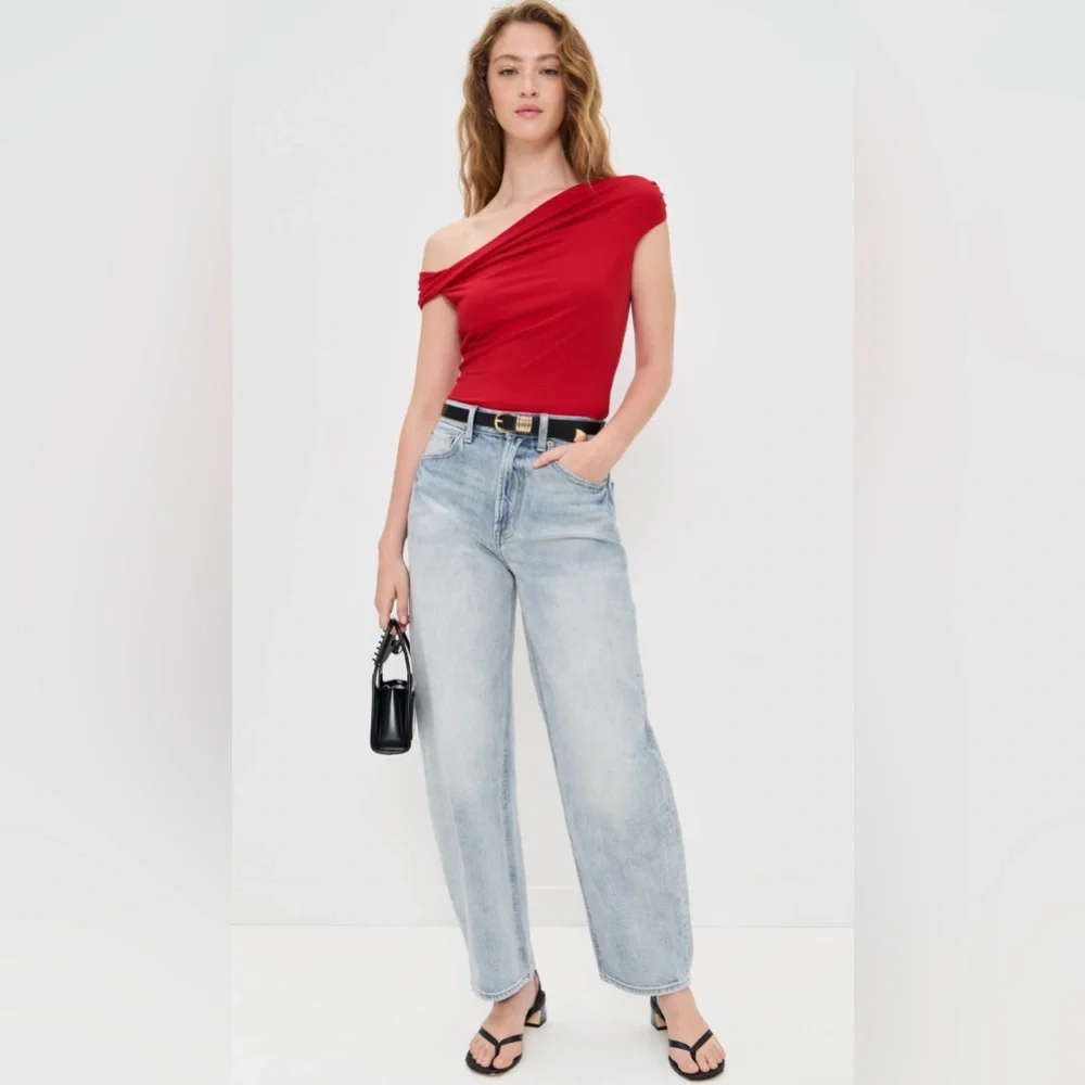 NWT Reformation cello knit top in lipstick red size large - Picture 9 of 9